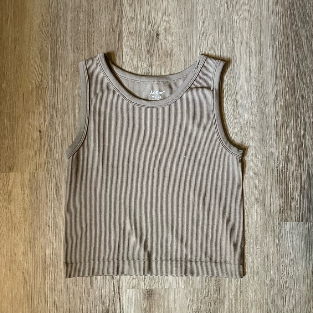 Jo & Co Ribbed Tank Top in Taupe
